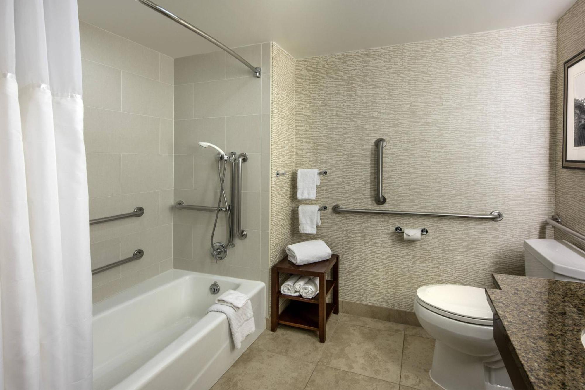 Denver Airport Marriott At Gateway Park